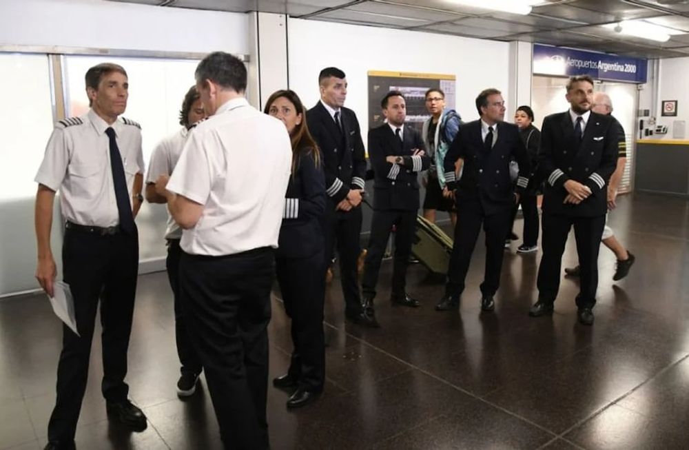 Prevén demoras en los vuelos de Aerolíneas Argentinas.