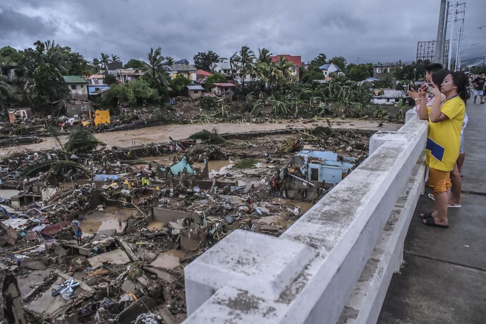 Daños causados por el tifón Kalmaegi en Talisay City, Cebú, Filipinas.&nbsp;
