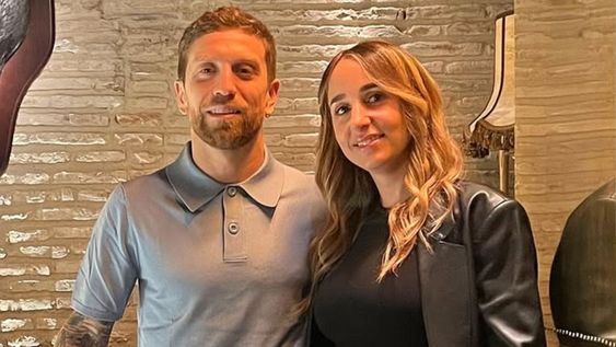 asi es boedo, el restaurante del papu gomez y linda raff en bergamo: parrilla argentina, homenajes a san lorenzo y guinos a maradona