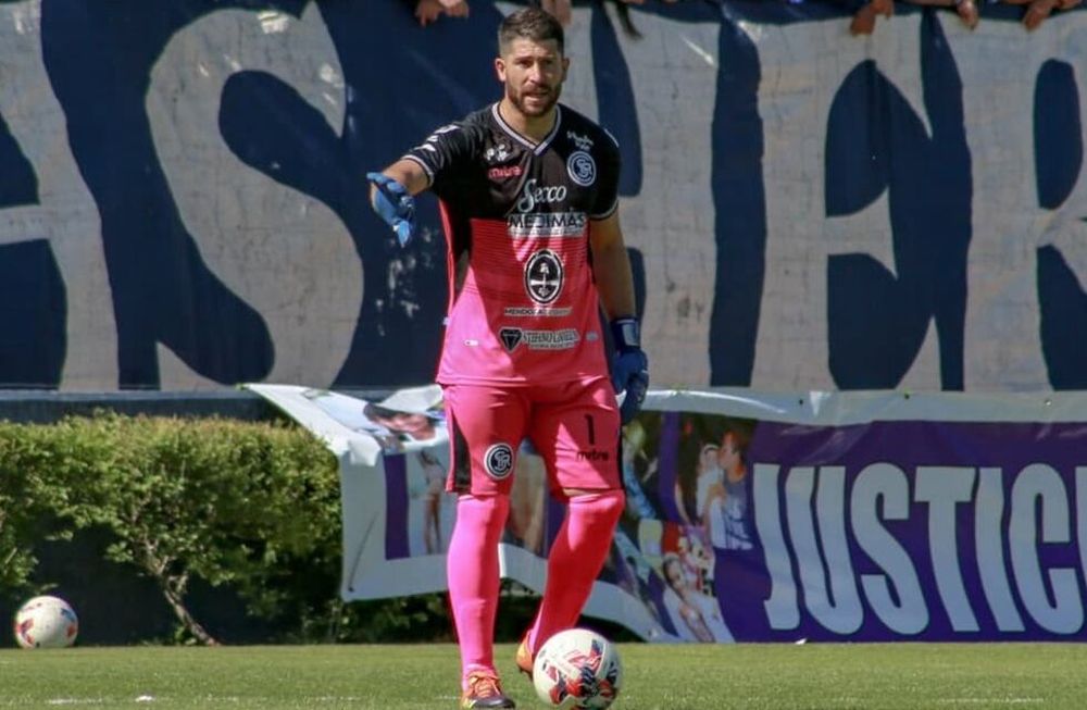 Cristian Aracena, el arquero clave en la estructura de la Lepra mendocina.