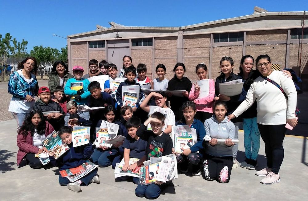 Alumnos de la Escuela Nº 1-036 “Tiburcio Benegas”, de Ciudad, visitaron la planta impresora de Los Andes