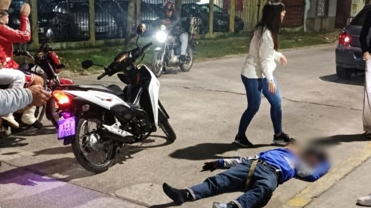 Intentaron robarle y terminó a los tiros: un policía mató a un motochorro en presunta legítima defensa