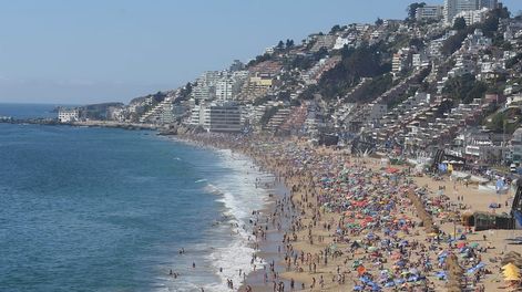 Los argentinos podrán volver a Chile como turistas a partir del 1 de octubre. - Claudio Gutiérrez / Los Andes