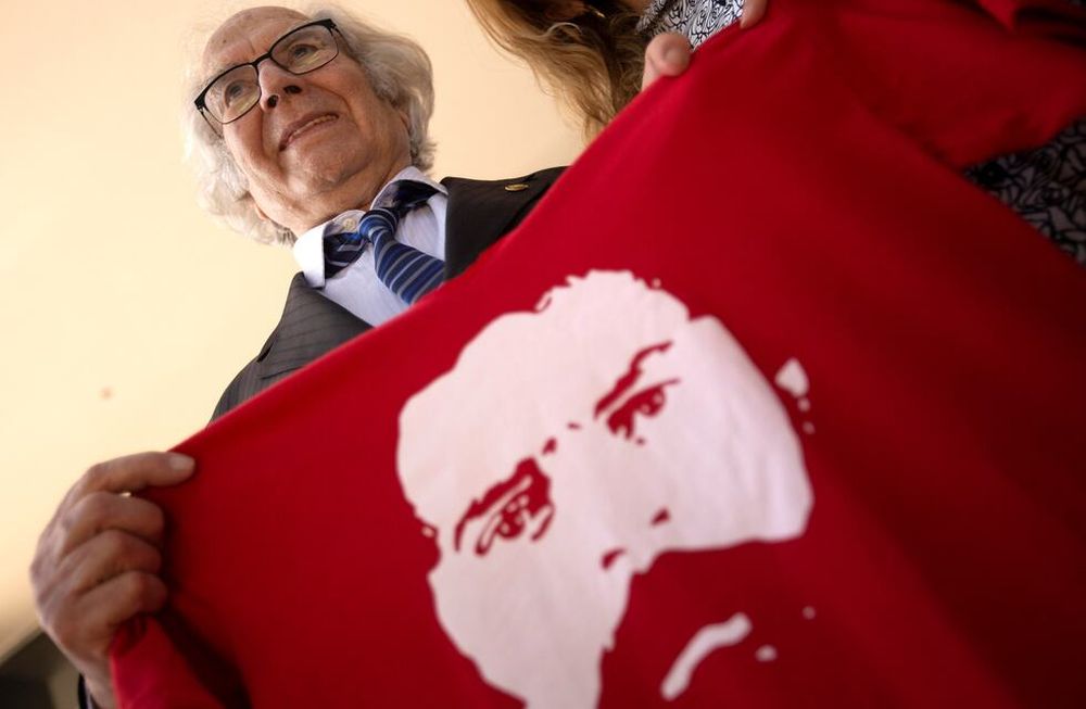 El PT inscribirá a Lula como candidato pese que está en prisión