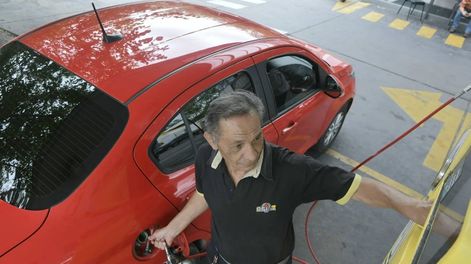 Sube otra vez el GNC, el acumulado en diciembre es del 64%.Foto: Orlando Pelichotti