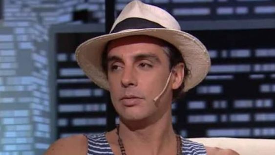Furia en las redes por la vacunación de Juan Ponce de León contra el coronavirus