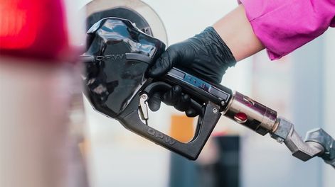 Con qué app ahorrar hasta $7.500 en combustibles por semana y en cuáles estaciones (Imagen ilustrativa)