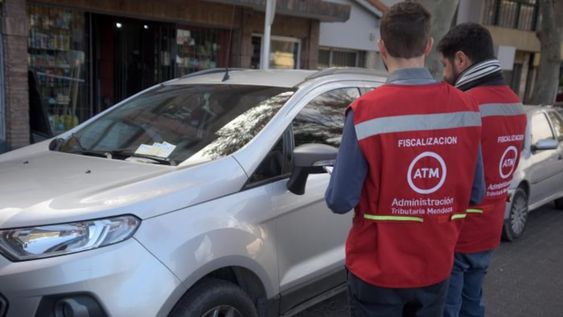 Discusión legislativa por el aumento del Impuesto Automotor. 