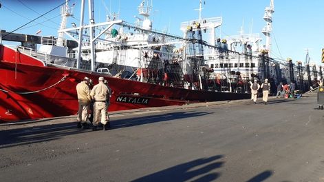 Más de 40 personas aisladas por la llegada de un barco con tripulantes con Covid-19.