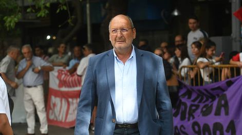 Los Andes | Marcelino Iglesias, el intendente de Guaymallén que acordó un 30% de aumento y bonos por $75.000 a pagar durante todo el año. Foto: Jose Gutierrez / Los Andes