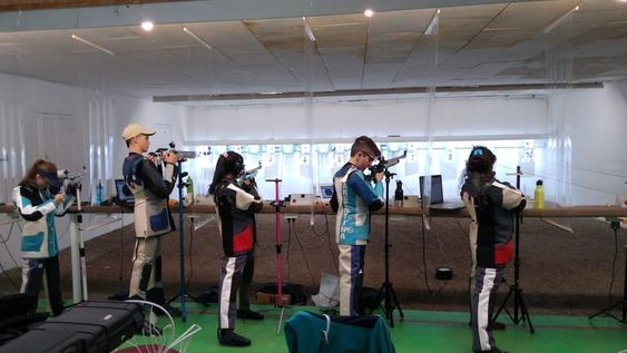 La clínica contó con entrenadores de la Selección y se realizó en el Tiro Federal de San Rafael.