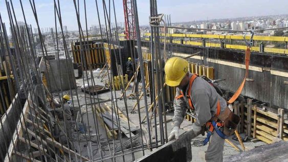 El Índice Construya de agosto con una leve baja