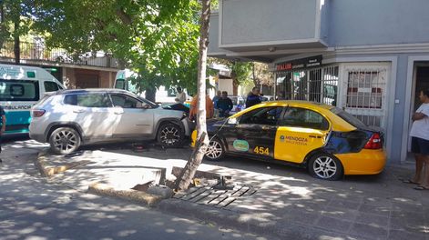 Varios heridos graves tras un fuerte choque entre dos vehículos. | Foto: Ministerio de Seguridad y Justicia