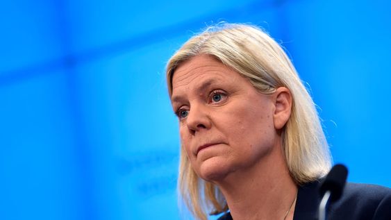 Lo confirmó la primera ministra del país, Magdalena Andersson y justificó esta decisión debido al alto porcentaje de población vacunada y a la menor peligrosidad de la variante Ómicron.