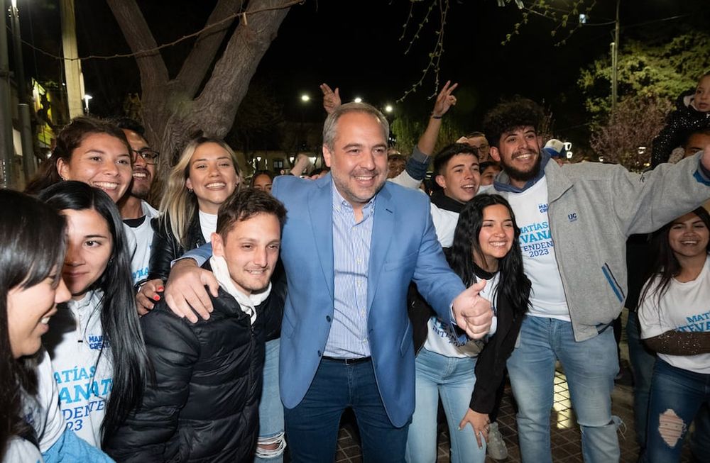 Este domingo se desarrollaron las elecciones generales municipales en los siete departamentos. En el caso de Maipú, el espacio oficialista del Frente Elegí Matías Stevanato fue reelecto como jefe comunal hasta el 2027Foto: Ignacio Blanco / Los Andes
