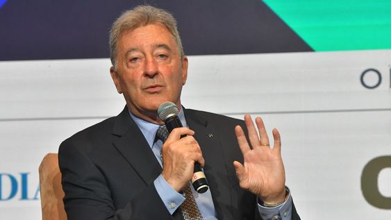 Daniel Herrero, CEO de Mercedes-Benz en Argentina, durante el ciclo de diario Los Andes, Pilares Transición Energética, Tecnología e Industria; Claves para la Agenda Productiva, este jueves en Mendoza.