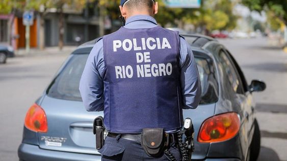 De no creer: Se quiso escapar de un robo en una ¡bici fija!