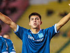 Racing recuperó la sonrisa y ganó en su debut por la Copa Sudamericana Racing recuperó la sonrisa y ganó en su debut por la Copa Sudamericana