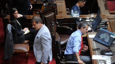 Los Andes | El presidente de la Cámara de Diputados, Martín Menem, y el jefe del bloque de La Libertad Avanza, Oscar Zago (Foto: Federico López Claro)