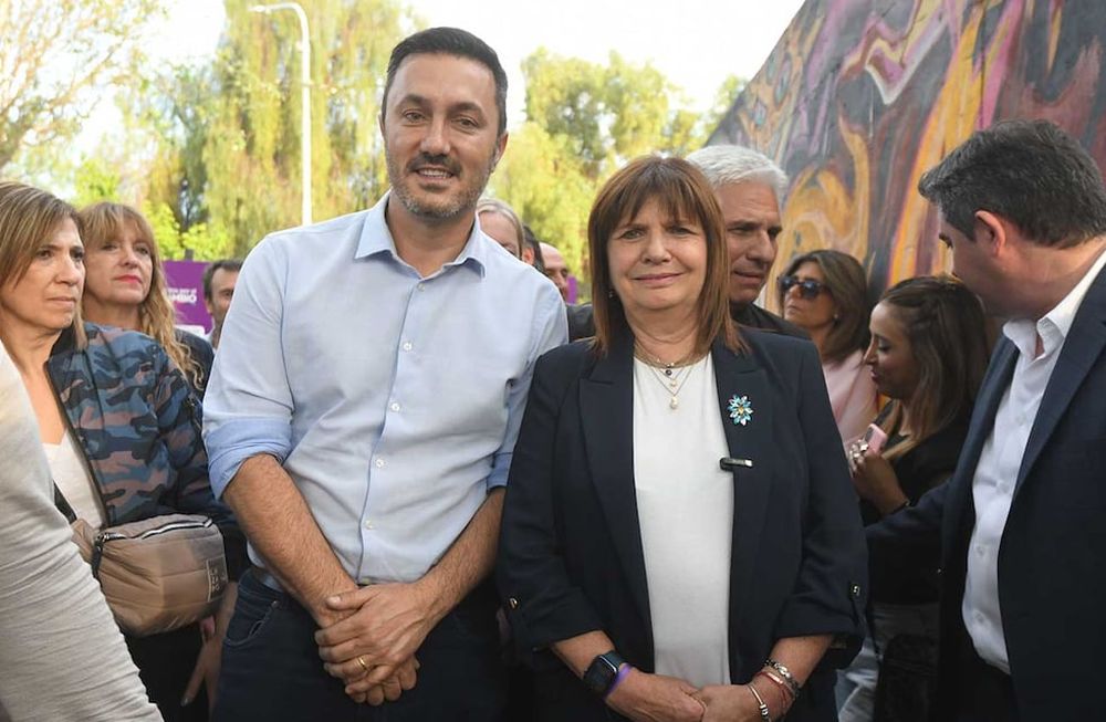 Luis Petri y Patricia Bullrich en Mendoza. Archivo Los Andes