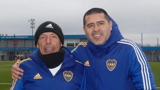 Juan Román Riquelme y Miguel Ángel Russo, más que amigos. Una relación de padre - hijo.