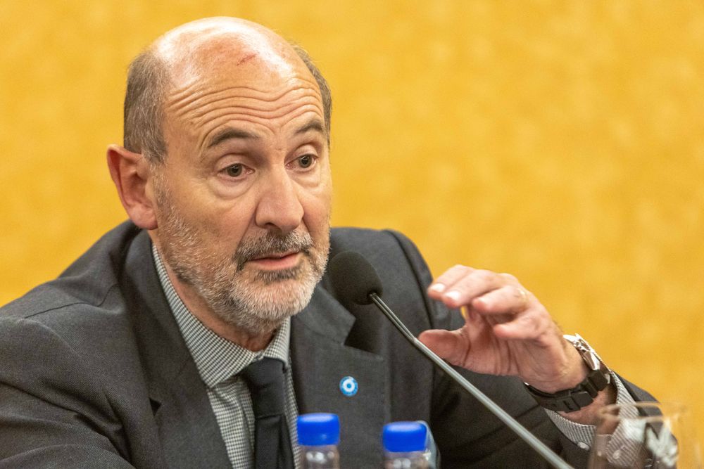 El ministro de Producción Rodolfo Vargas Arizu en la presentación ante funcionarios nacionales de la Mesa de la Producción y el Empleo de Mendoza.