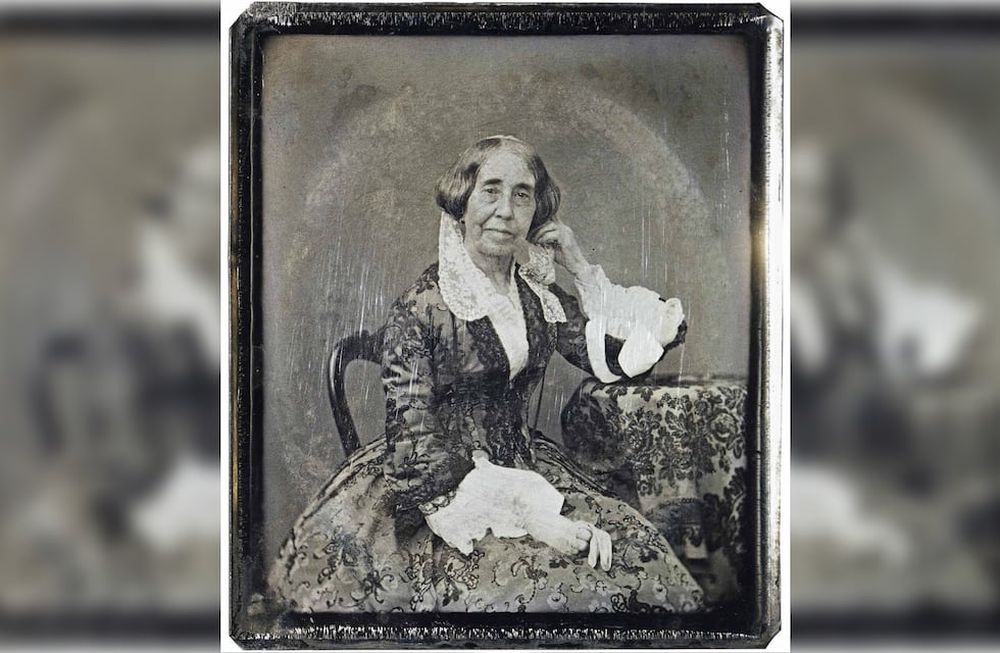 Las sociedades de beneficencia, primer espacio político al que accedió la mujer. En la foto Mariquita Sánchez de Thompson, luchadora por la igualdad. / Foto: Gentileza