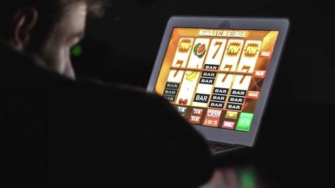 La oposición cuestionó el proyecto del Gobierno sobre ludopatía por no prohibir la publicidad de juegos online