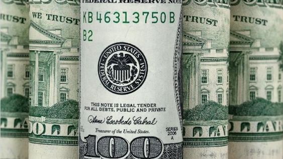 Con el blue a la baja, ¿en qué conviene invertir?