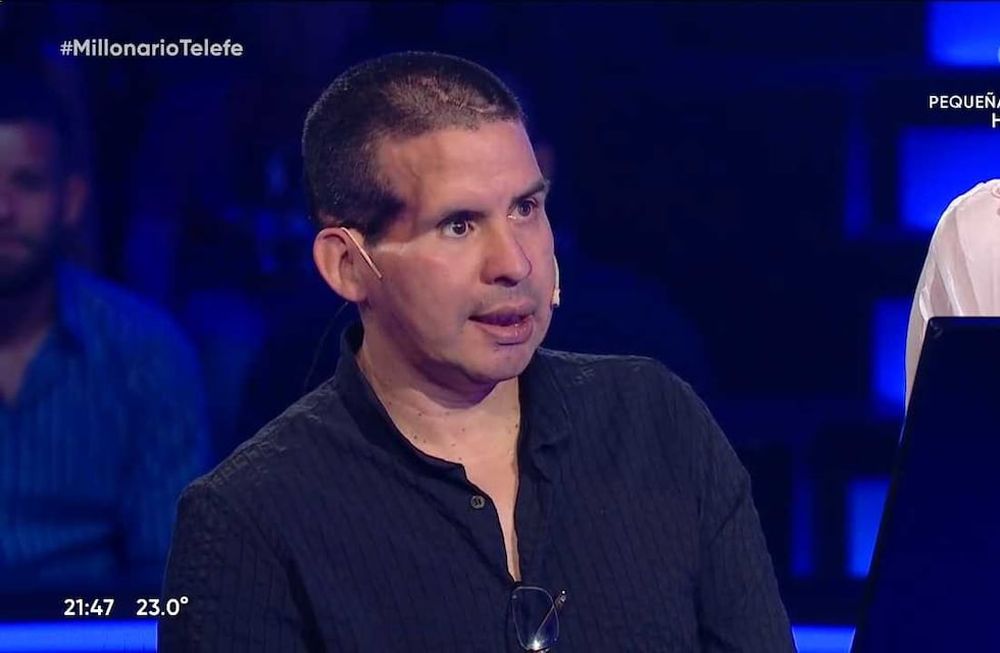 Los familiares de Raquel Candía, la pareja de Fernando “Negro” Cáceres que murió tras caer de un séptimo piso en Ramos Mejía, denuncian que la víctima “no se mató”, sino que “la mataron”.