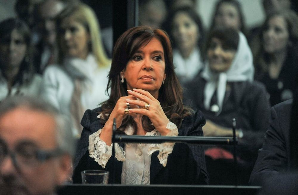 Cristina Fernández De Kirchner   fue condenada a 6 años de prisión e inhabilitación para ejercer cargos públicos.Foto Federico Lopez ClaroJuicio Vialidad