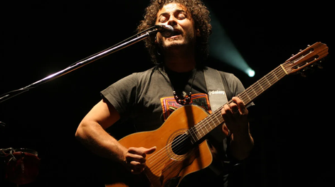 Raly Barrionuevo.