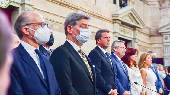 Los Jueces de la corte Carlos Rosenkrantz y Horacio Rosatti. Sergio Massa, Alberto Fernández y Cristina Kirchner en la Apertura Legislativa 2022. Foto: Federico Lopez Claro