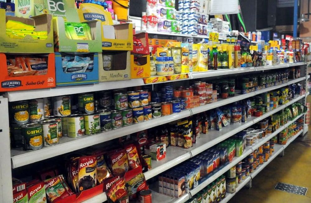 La canasta básica de alimentos tiene una diferencia de hasta 15% con respecto a Chile.