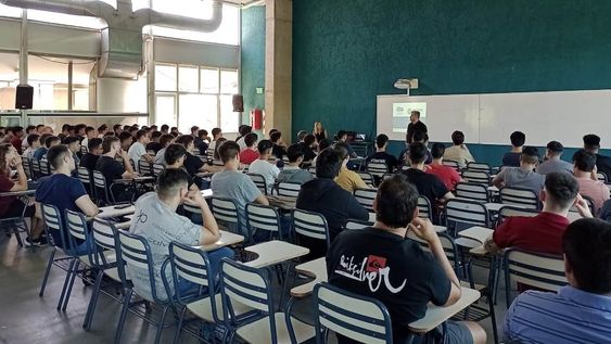 Qué son las microcredenciales, la forma de acreditar saberes específicos y mejorar la inserción laboral