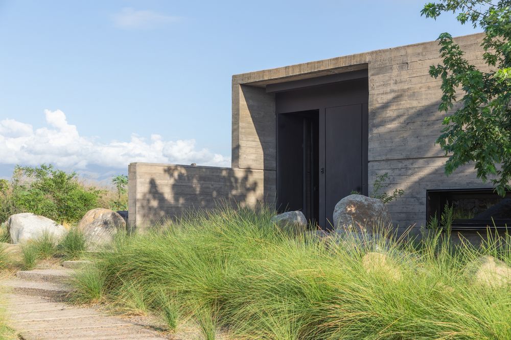 TINY HOUSE 1