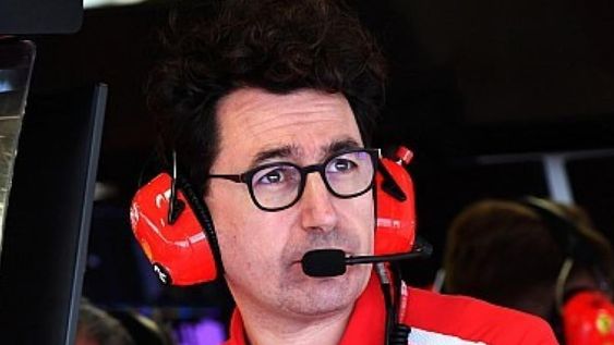 Binotto tiró más leña al fuego en Ferrari