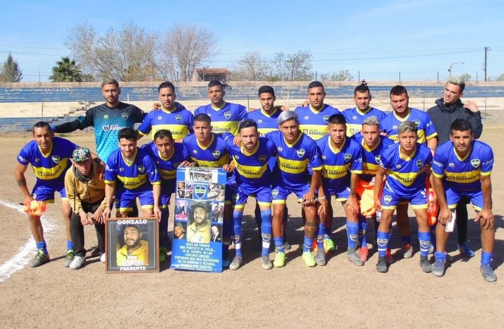 Boquita hace historia. El equipo dirigido por Matías DAngelo igualó ante Rodeo del Medio 0-0 y jugará la próxima fase campeonato. / Gentileza Prensa Boca Juniors de Bermejo.