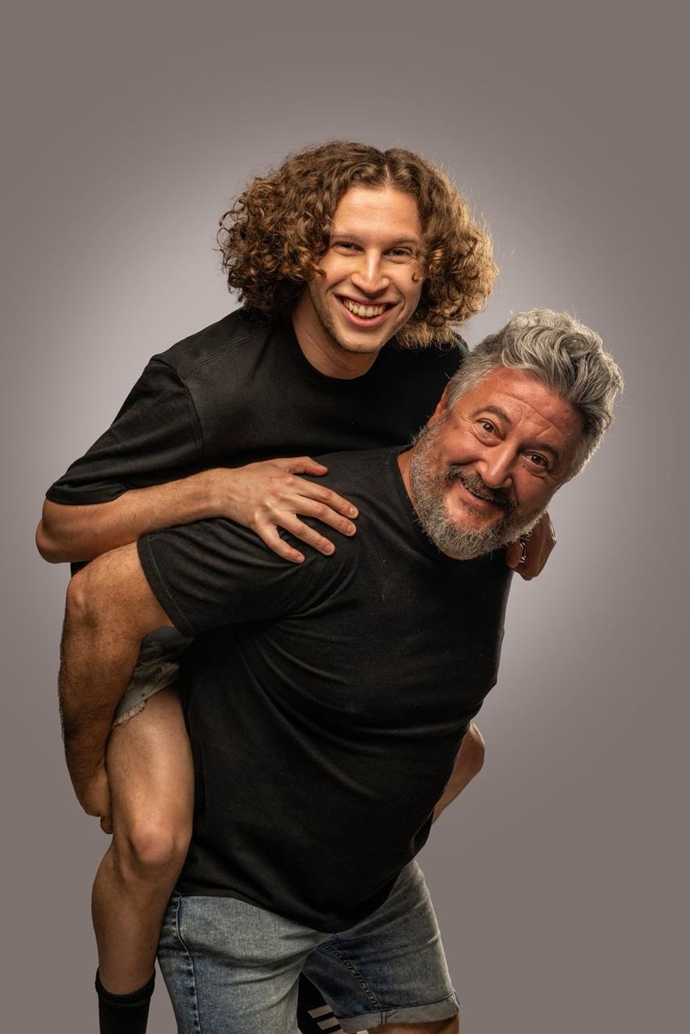 Trinche y Pablo F&aacute;bregas, director del espect&aacute;culo.