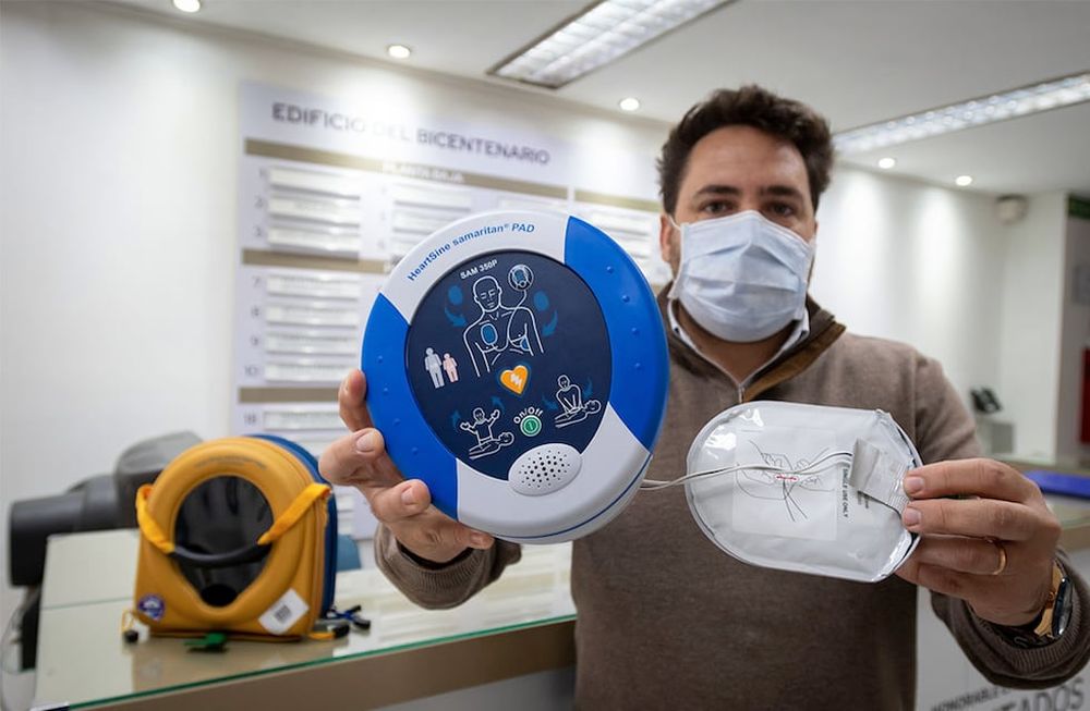 La Legislatura es un espacio cardioasistido ya que además de su desfibrilador ha capacitado a su personal. Ignacio Blanco / Los Andes