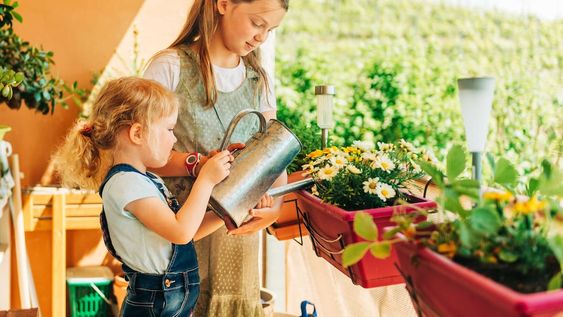 Además de muchos posibles apodos, cada planta posee un nombre científico, que es aquel que le pusieron los botánicos para clasificarla. Está compuesto por al menos dos palabras, que se escriben siempre en cursiva y latín. Foto: 123RF.