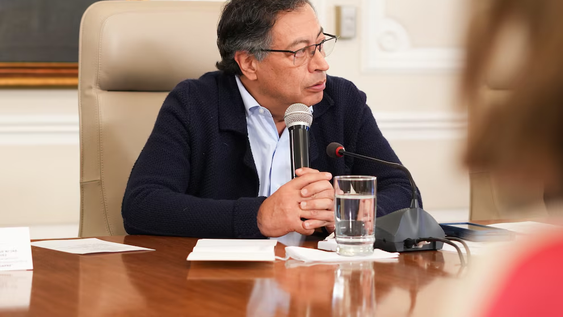 Gustavo Petro acusó a Perú de apropiarse ilegítimamente territorio colombiano