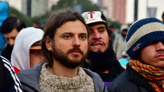 Retuvieron a Grabois en un aeropuerto de Colombia: “¡No tenemos miedo!”