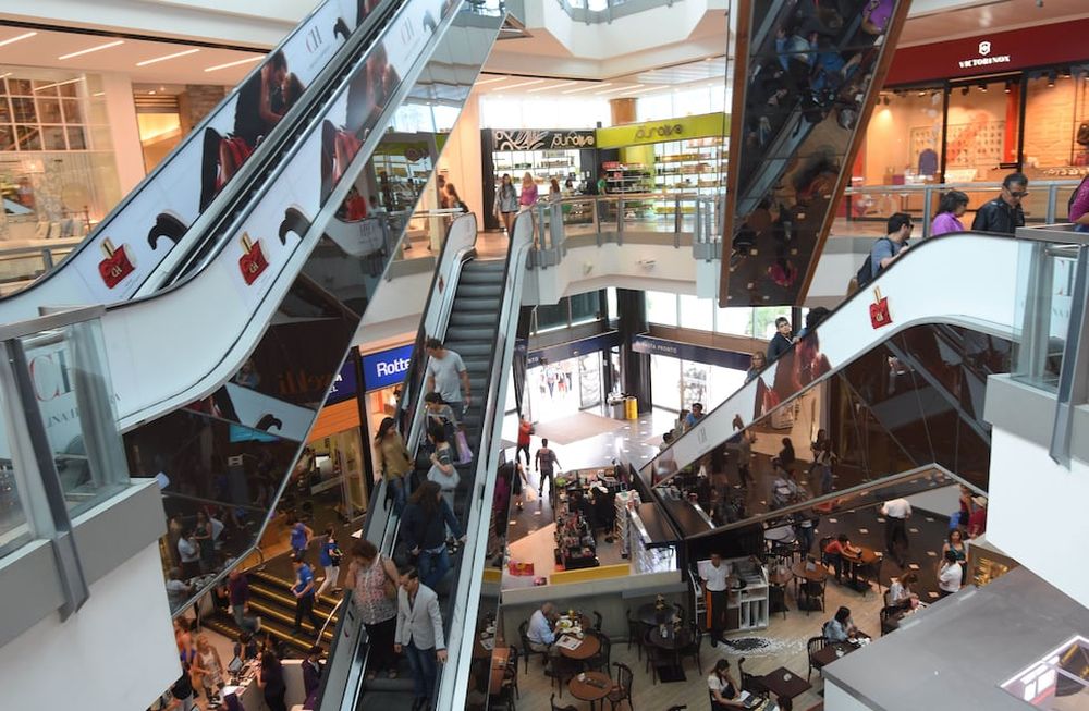 Cayeron 2,2% las ventas minoristas en Santiago de Chile