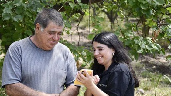 El programa acompaña a emprendedores que busquen no solo generar un negocio rentable, sino favorecer al ambiente y al contexto social.