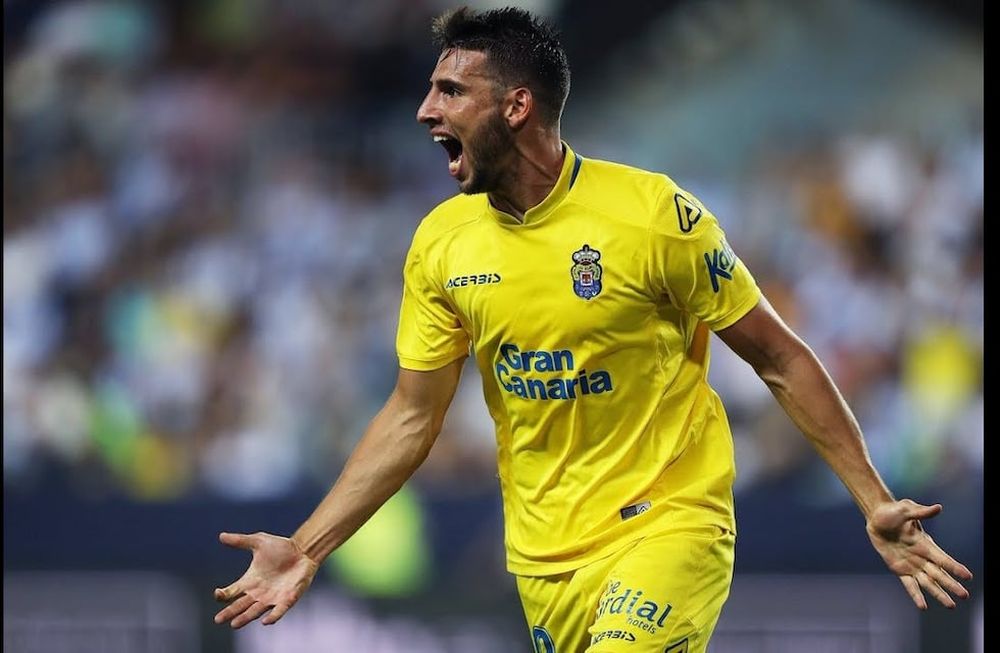 Goles de Franco Vázquez y Jonathan Calleri en España