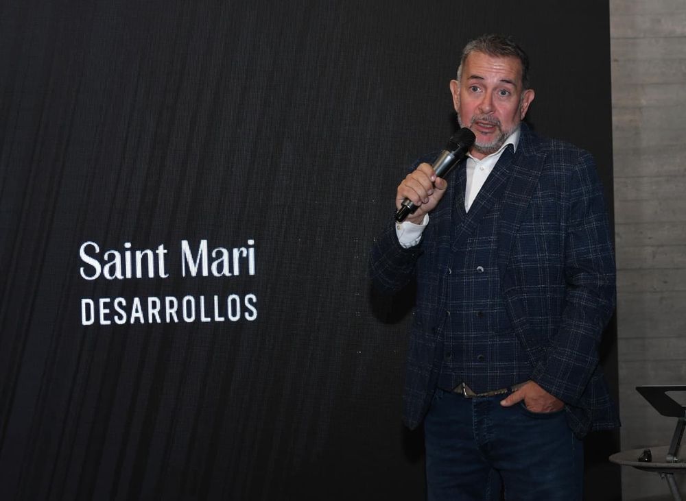 Pablo Moya, fundador de Grupo Dharma, repasó el crecimiento del grupo y destacó la importancia de seguir produciendo, invirtiendo y generando empleo en Mendoza.