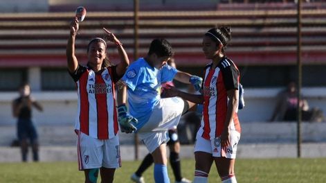 Suman 15 puntos en cinco partidos. Lideran su zona y son favoritas.