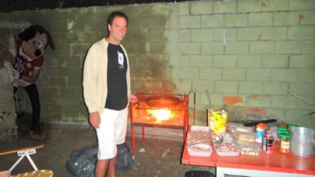 El discurso de Adorni: del reclamo por las "salchichas en ma