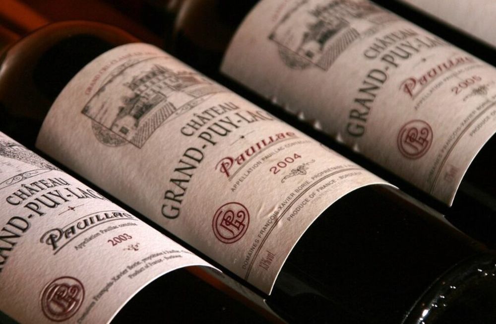 La etiqueta: cómo descubrir el vino en esos primeros datos